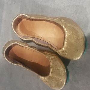 Womens tieks